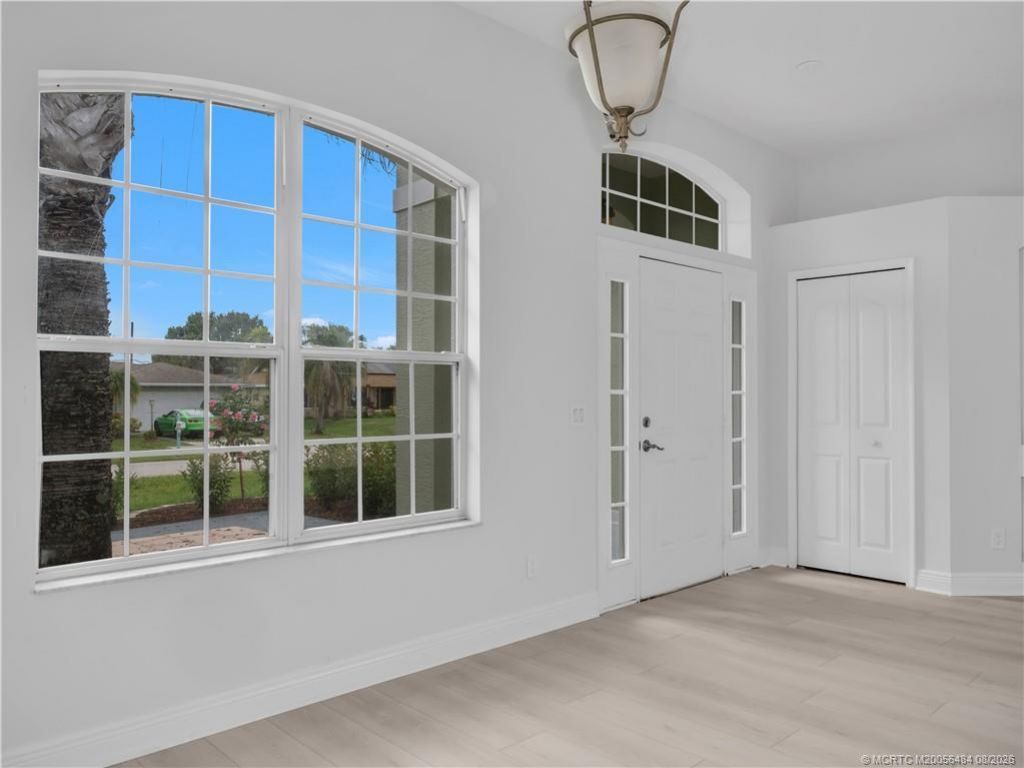 1949 SE Doverbrook Street, Port Saint Lucie, FL 34983 Photo