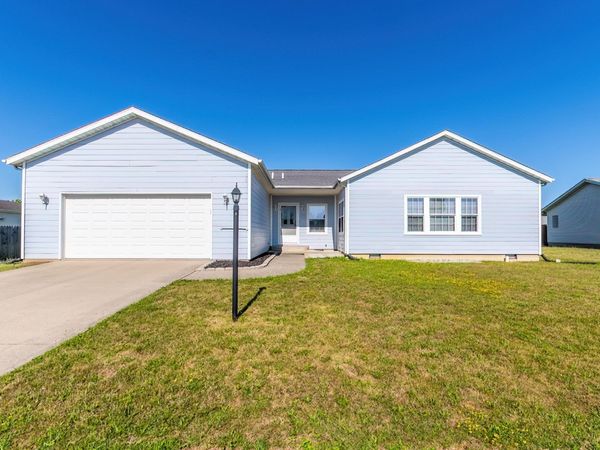 1004 N Lee Street, Garrett, IN 46738