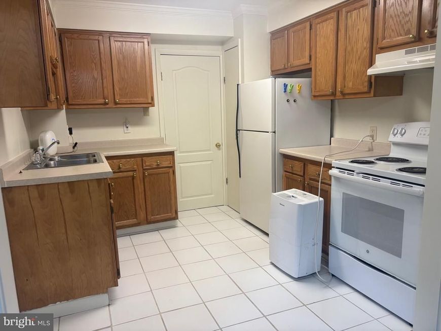 317 South Drive, Unit A, Severna Park, MD 21146 Main Photo