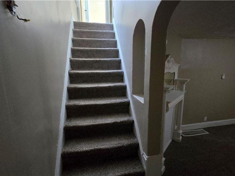 3669 E 112th Street, Cleveland, OH 44105 Photo 8
