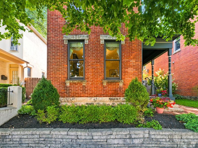 684 Kerr Street, Columbus, OH 43215 Photo 2