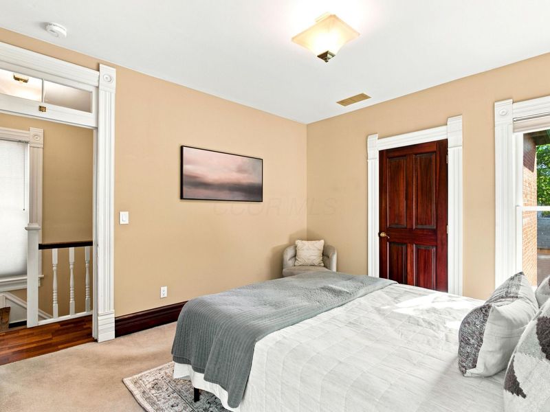 684 Kerr Street, Columbus, OH 43215 Photo 27