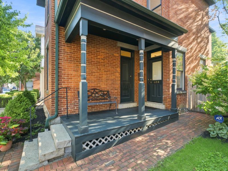 684 Kerr Street, Columbus, OH 43215 Photo 4