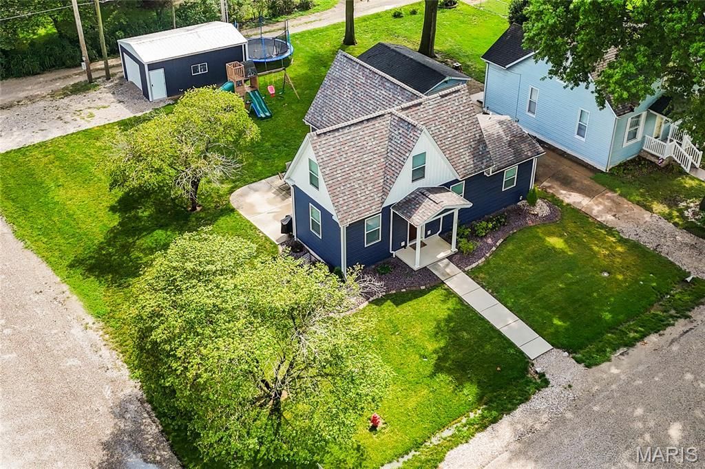 120 E 1st Street , Trenton, IL 62293 Main Photo