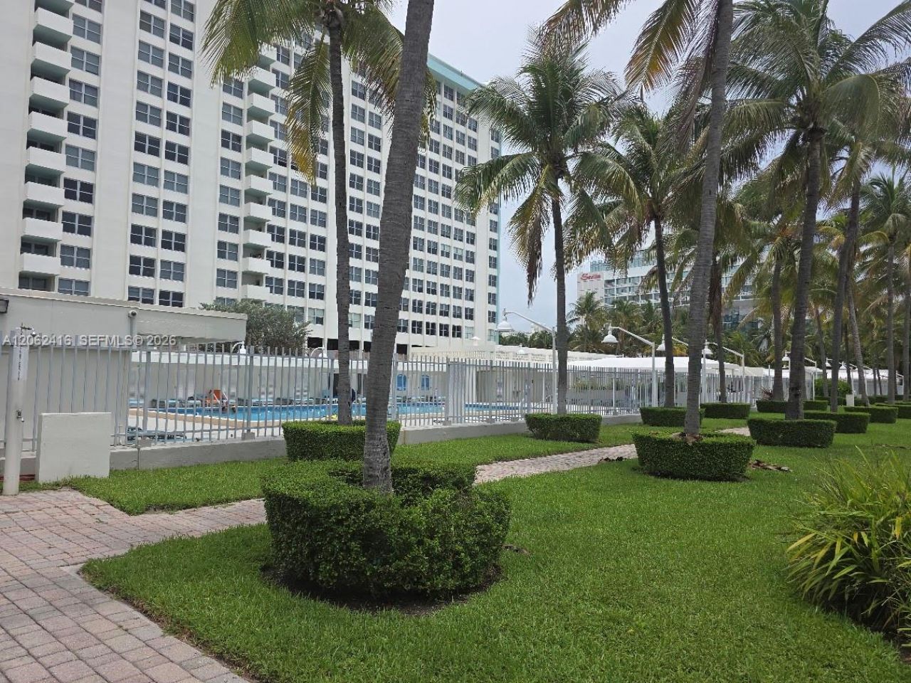 2899 Collins Ave, Unit 940, Miami Beach, FL 33140 Photo