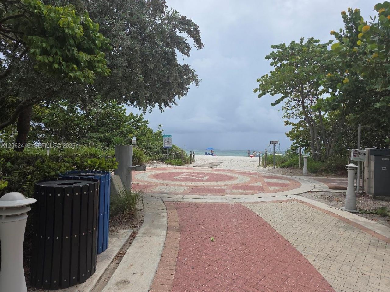2899 Collins Ave, Unit 940, Miami Beach, FL 33140 Photo
