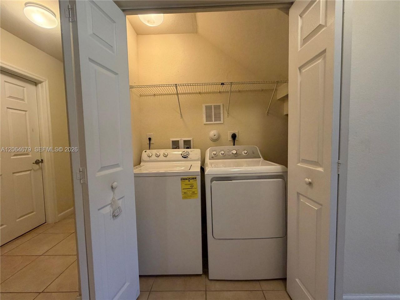 22411 SW 88th Pl , Unit 6-26, Cutler Bay, FL 33190 Photo