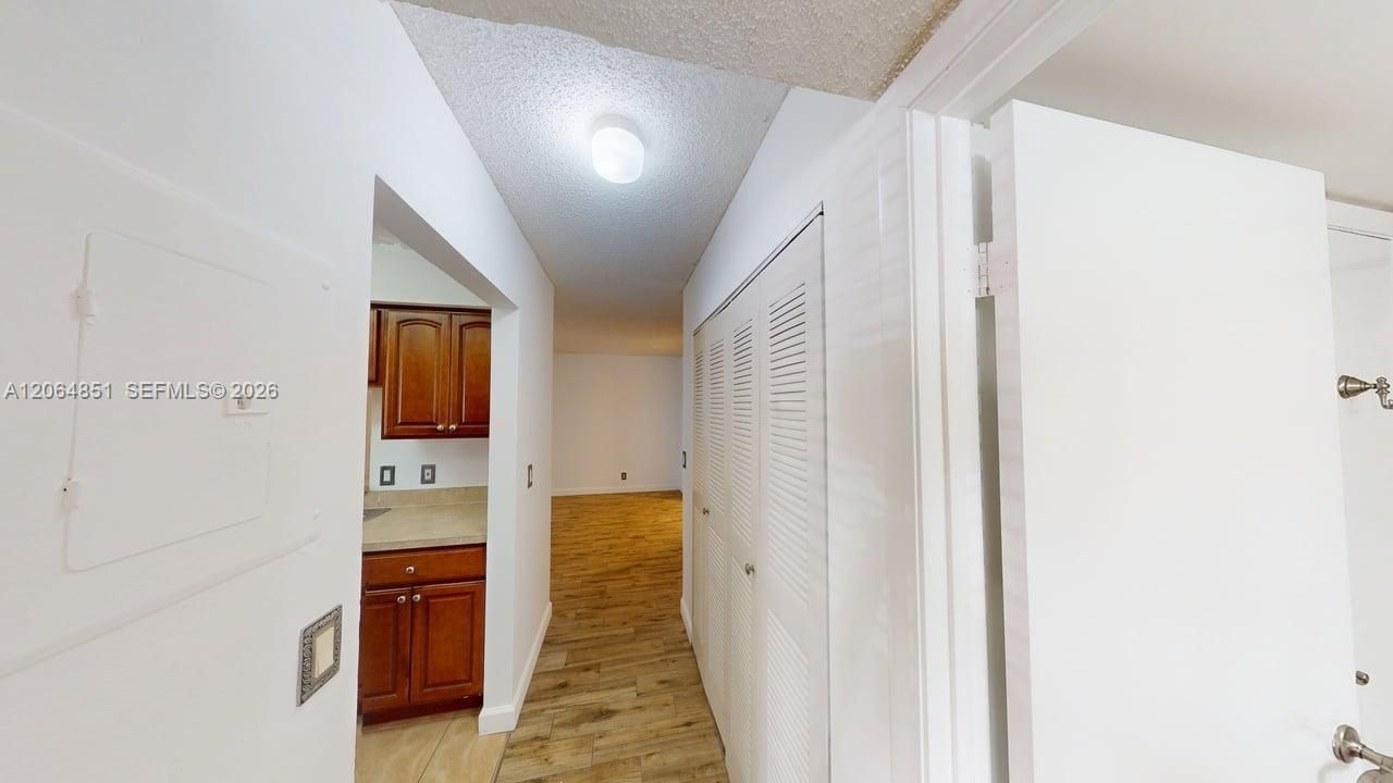 9855 Westview Dr, Unit 717, Coral Springs, FL 33076 Photo