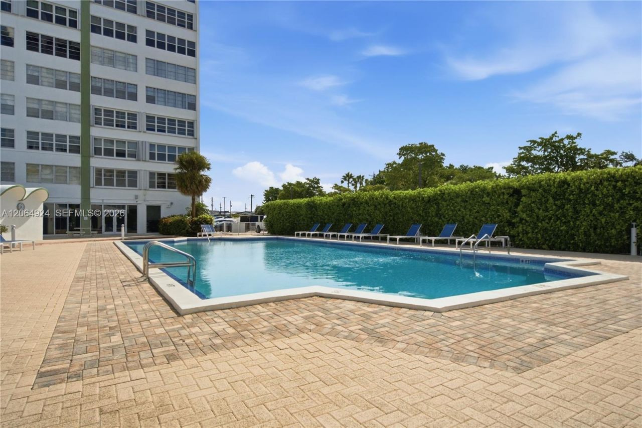 2100 Sans Souci Blvd , Unit A710, North Miami, FL 33181 Photo