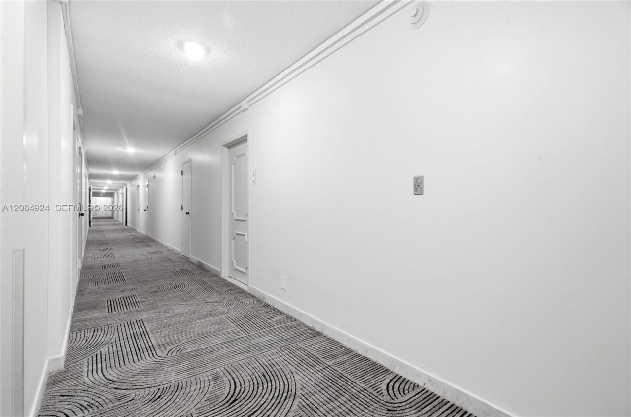 2100 Sans Souci Blvd , Unit A710, North Miami, FL 33181 Photo
