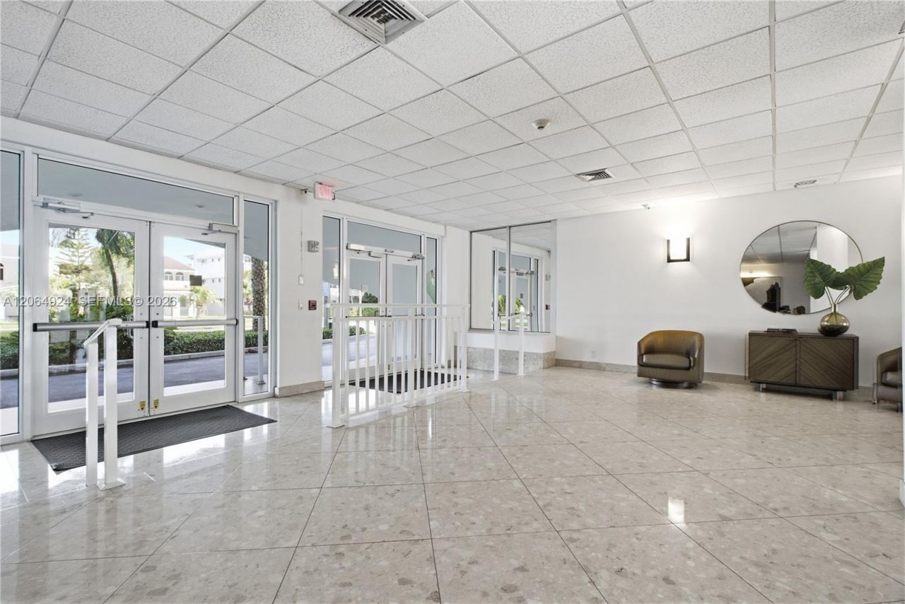 2100 Sans Souci Blvd , Unit A710, North Miami, FL 33181 Photo