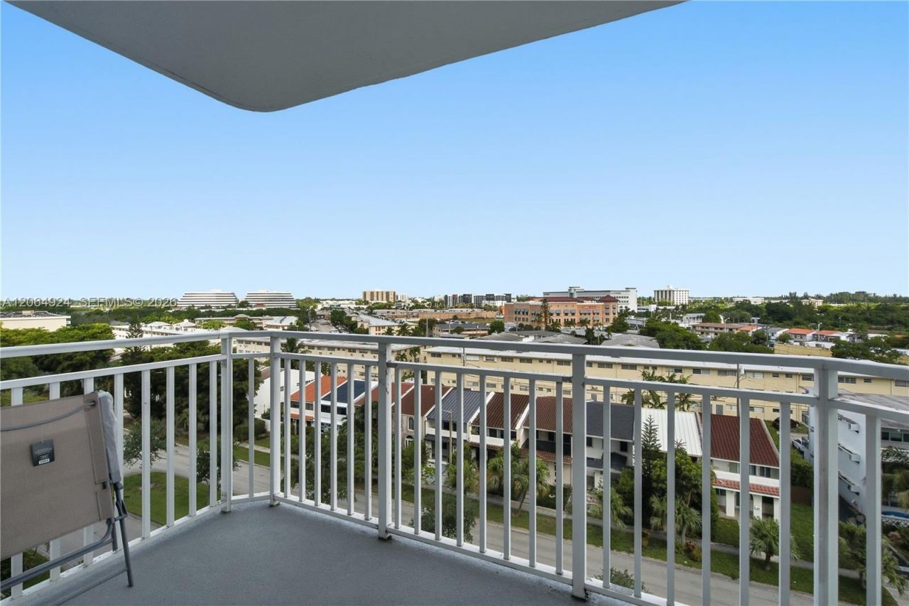 2100 Sans Souci Blvd , Unit A710, North Miami, FL 33181 Photo