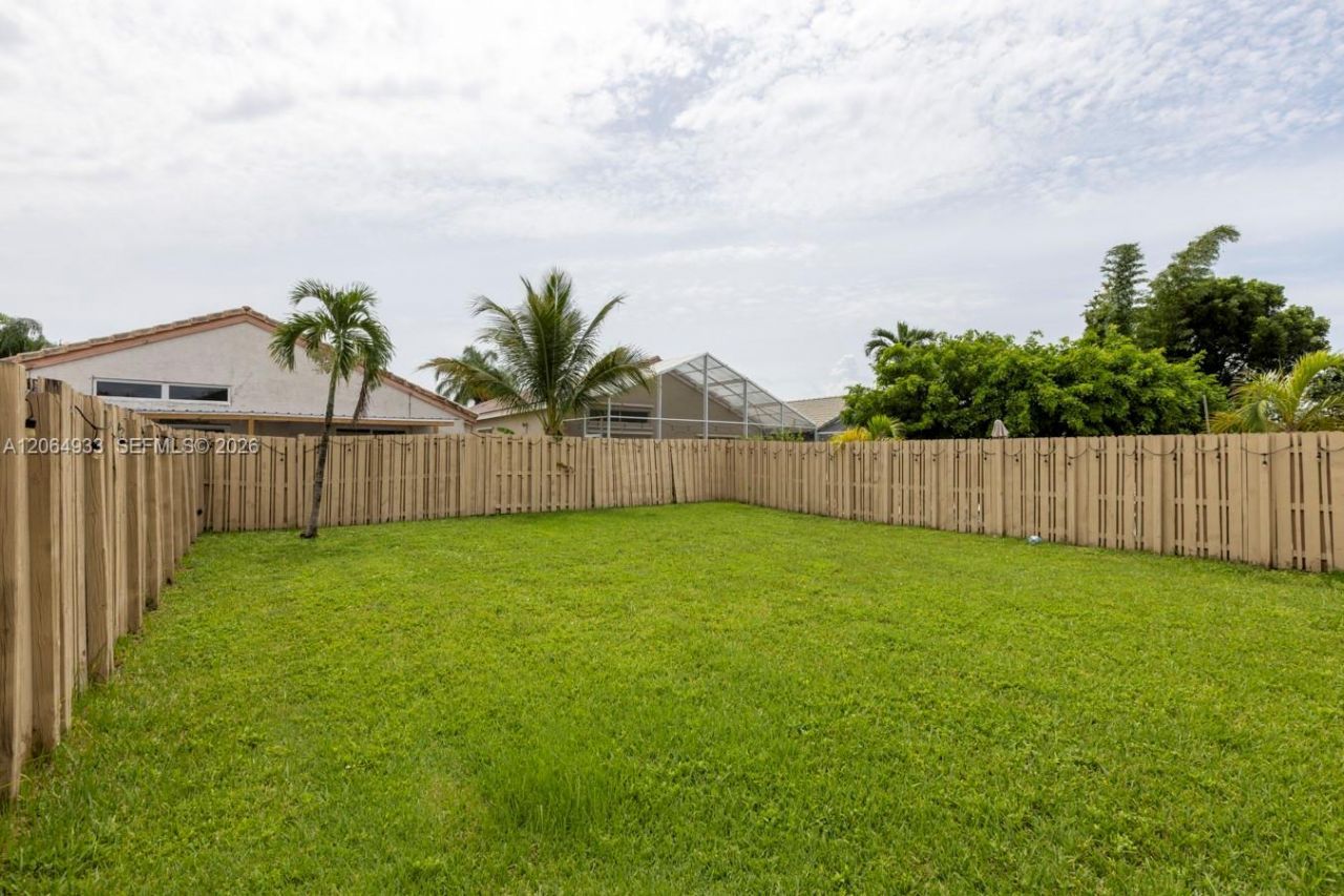 1853 SW 176th Way, Miramar, FL 33029 Photo