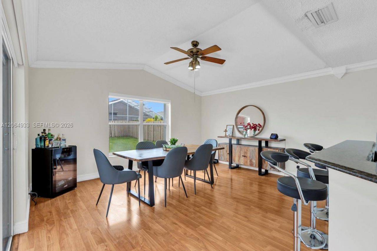1853 SW 176th Way, Miramar, FL 33029 Photo