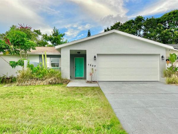 1237 LOTUS PATH , CLEARWATER, FL 33756