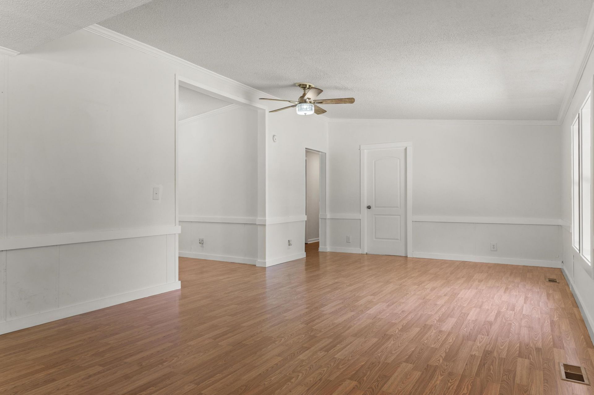 353 Sweetwater Road Photo 10
