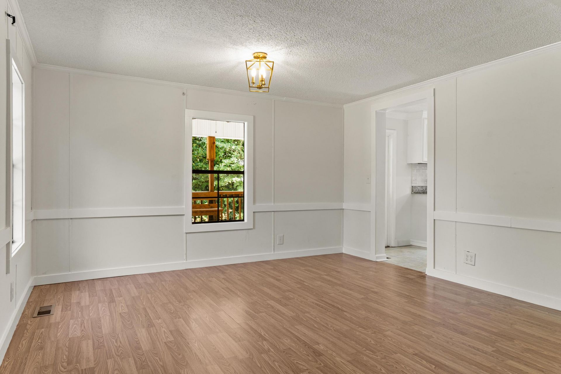 353 Sweetwater Road Photo 13
