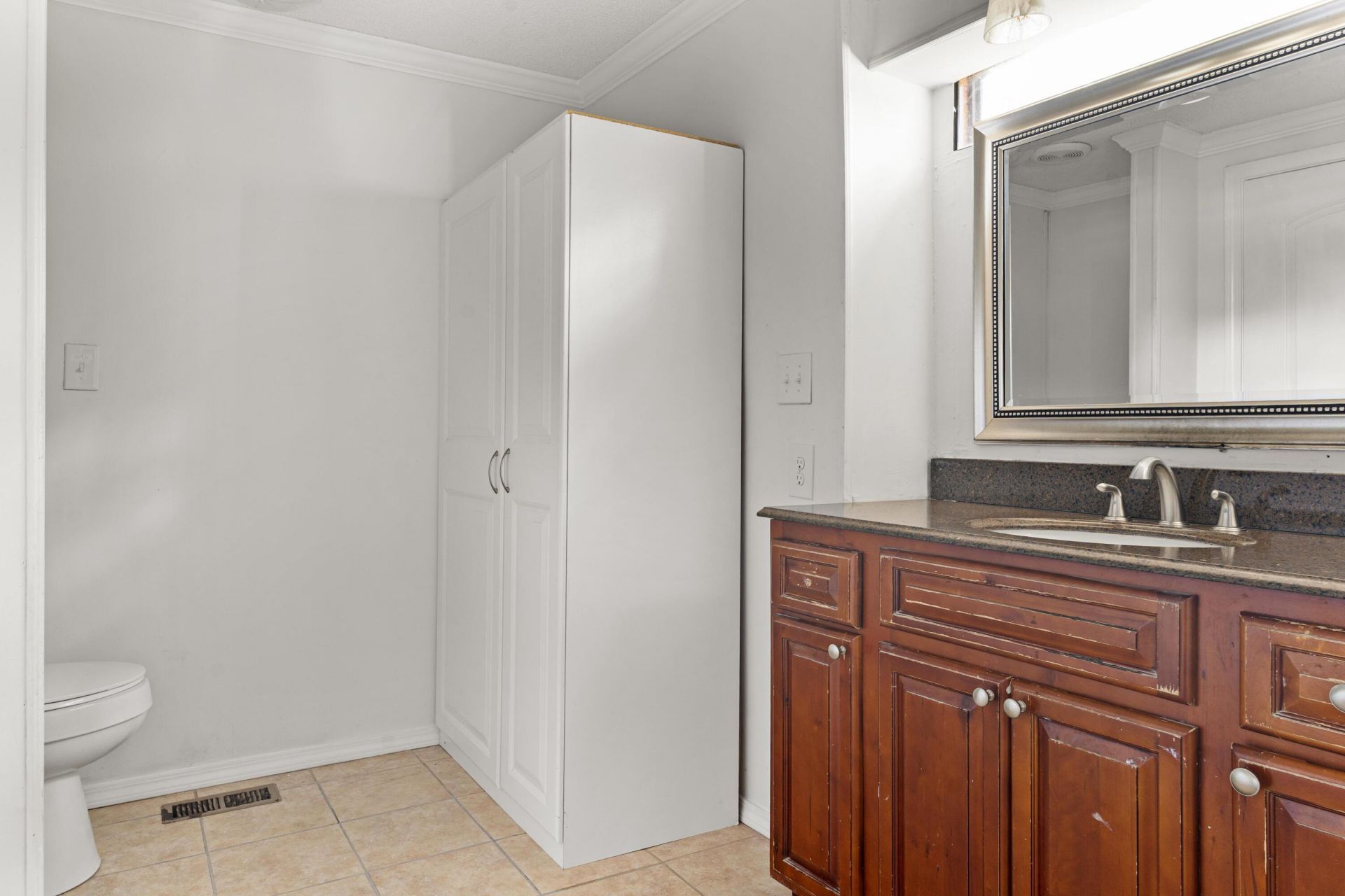 353 Sweetwater Road Photo 23