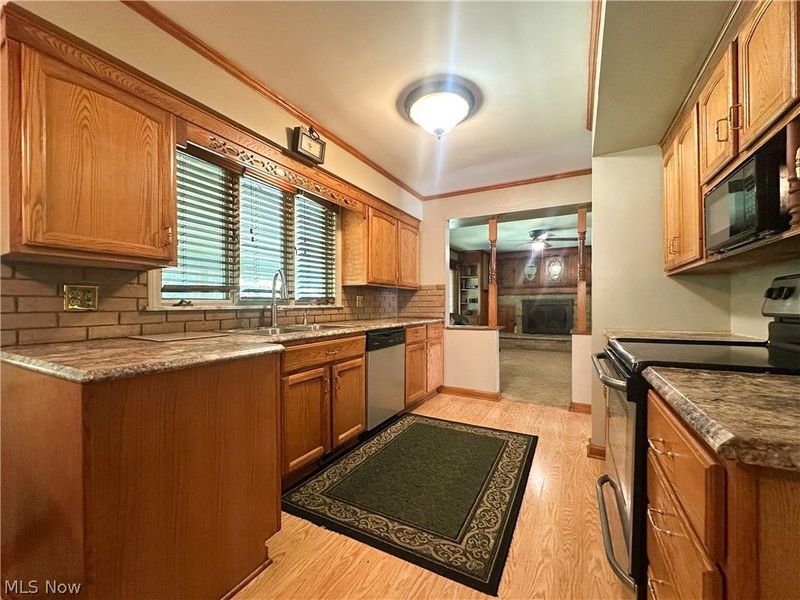 458 Hogarth Avenue, Niles, OH 44446 Photo 16