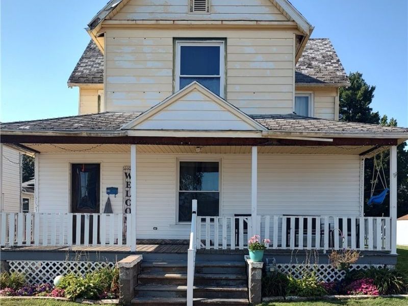 160 Neighbor Street, Newcomerstown, OH 43832 Photo 1