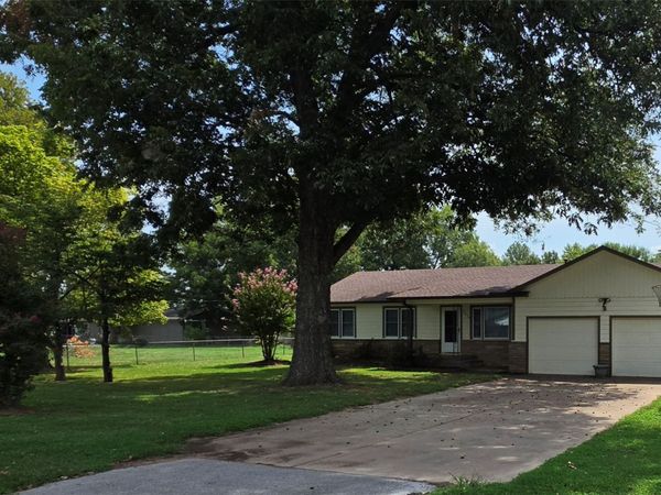 7910 E 129th Street S, Bixby, OK 74008