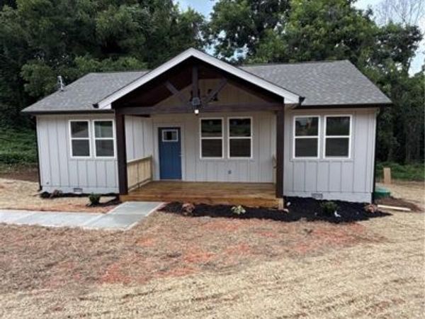 80 Elberton Street, Toccoa, GA 30577