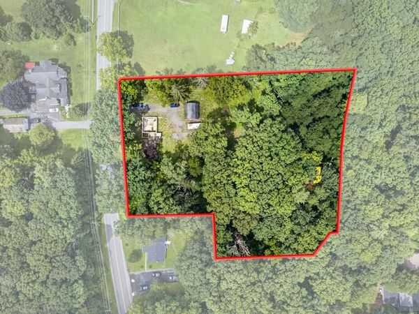 708 BURGER HOLLOW ROAD , KUNKLETOWN, PA 18058