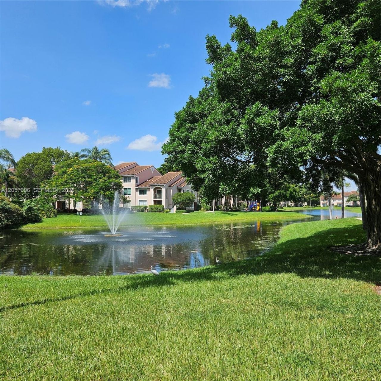 12124 Saint Andrews Pl, Unit 107, Miramar, FL 33025 Photo