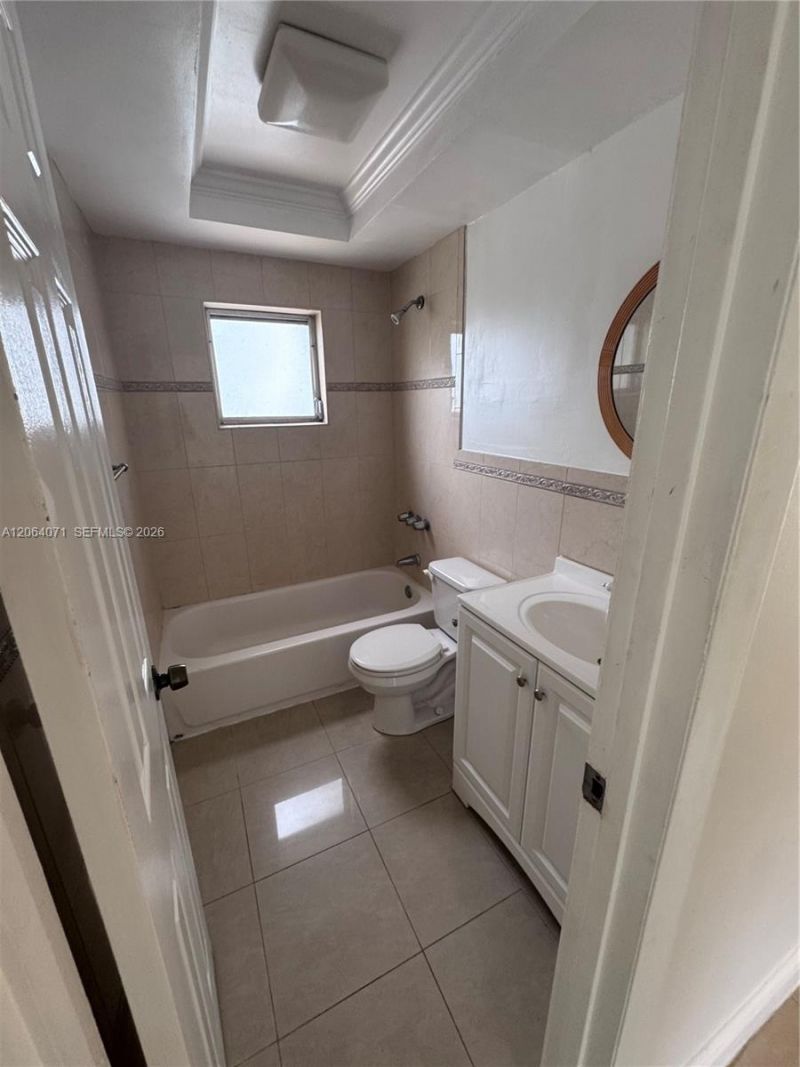2530 SW 3rd Ave, Unit 306, Miami, FL 33129 Photo