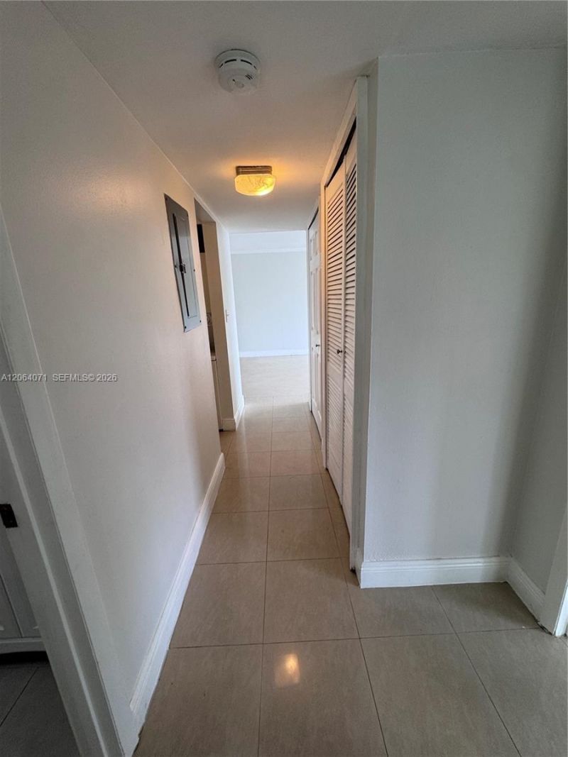 2530 SW 3rd Ave, Unit 306, Miami, FL 33129 Photo