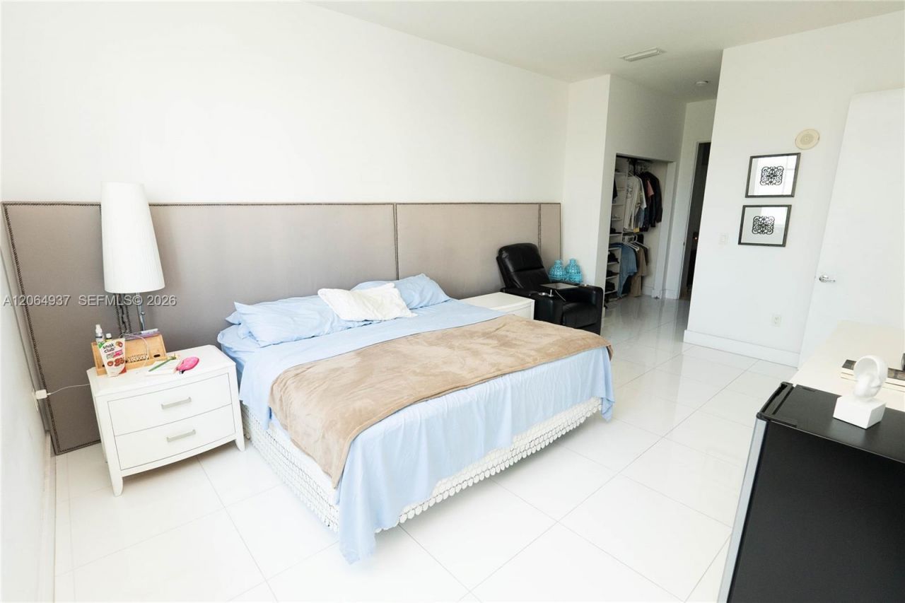 150 Sunny Isles Blvd , Unit 1-TH403, Sunny Isles Beach, FL 33160 Photo