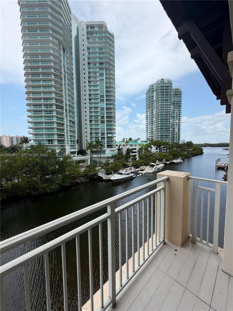 150 Sunny Isles Blvd , Unit 1-TH403, Sunny Isles Beach, FL 33160 Photo
