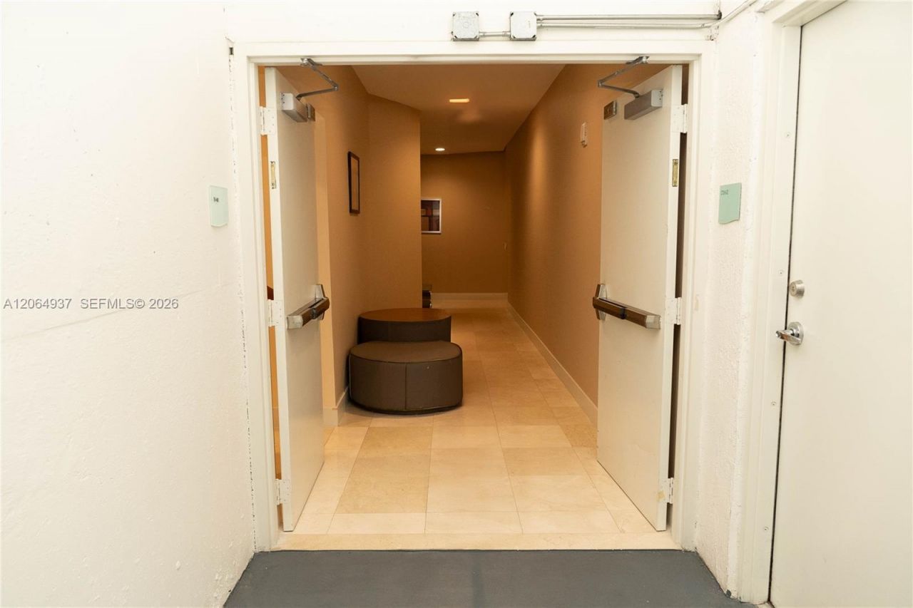 150 Sunny Isles Blvd , Unit 1-TH403, Sunny Isles Beach, FL 33160 Photo