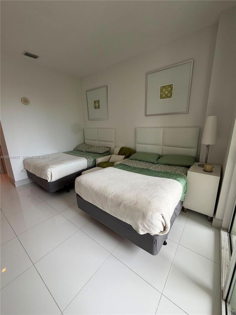 150 Sunny Isles Blvd , Unit 1-TH403, Sunny Isles Beach, FL 33160 Photo