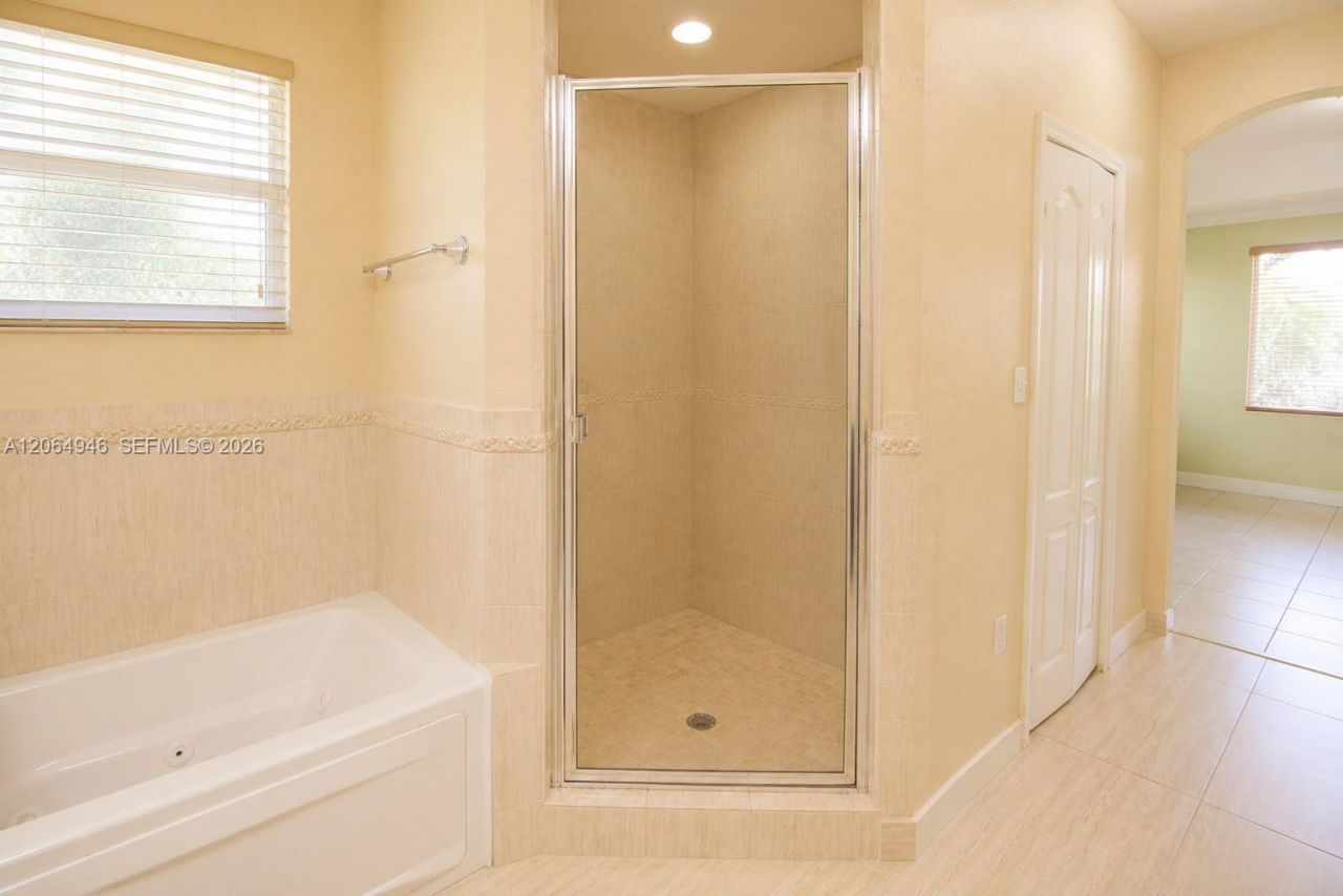 14261 SW 28th St, Miami, FL 33175 Photo
