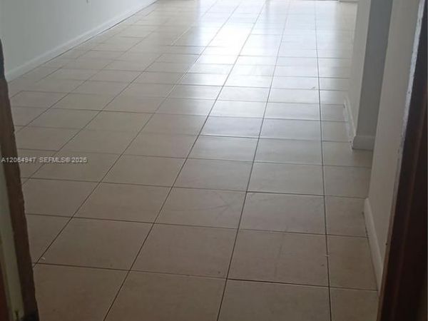 3610 NW 21st St , Unit 313, Lauderdale Lakes, FL 33311