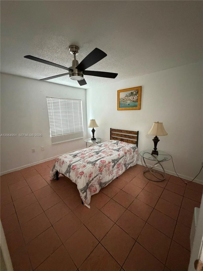 8690 SW 154th Cir Pl, Unit 3D, Miami, FL 33193 Photo