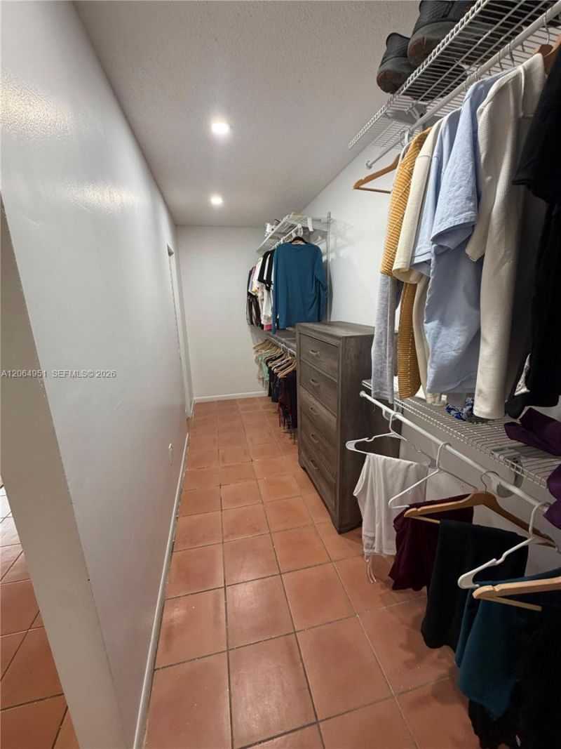 8690 SW 154th Cir Pl, Unit 3D, Miami, FL 33193 Photo