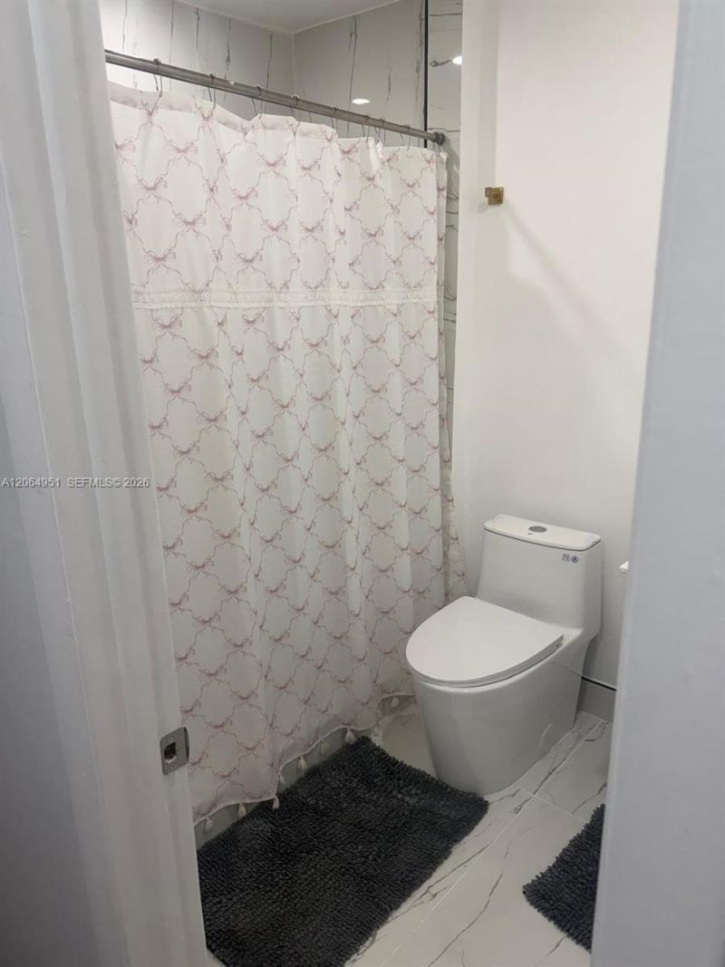 8690 SW 154th Cir Pl, Unit 3D, Miami, FL 33193 Photo