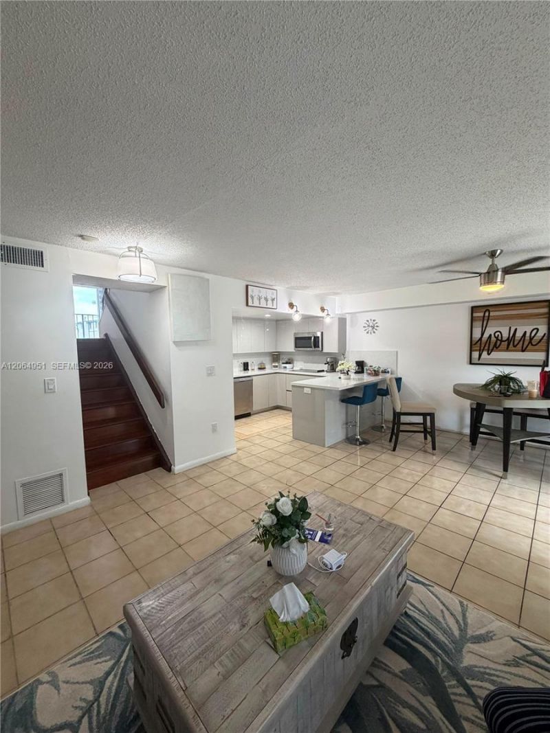 8690 SW 154th Cir Pl, Unit 3D, Miami, FL 33193 Photo