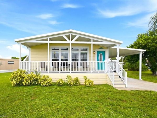 444 Riviera BLVD W, NAPLES, FL 34112