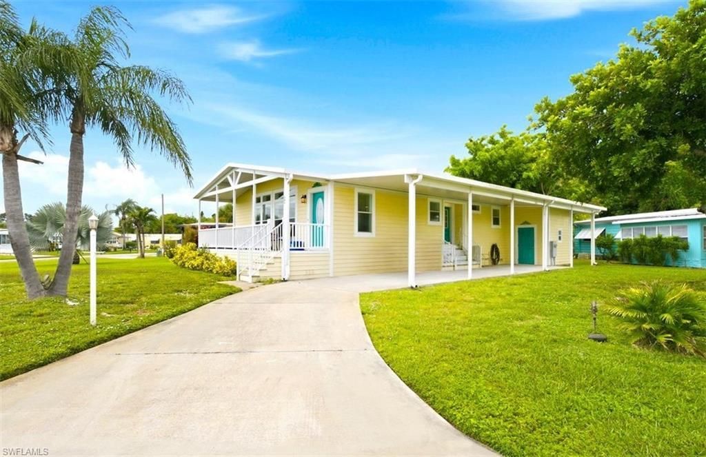 444 Riviera Blvd W, Naples, FL 34112 Photo
