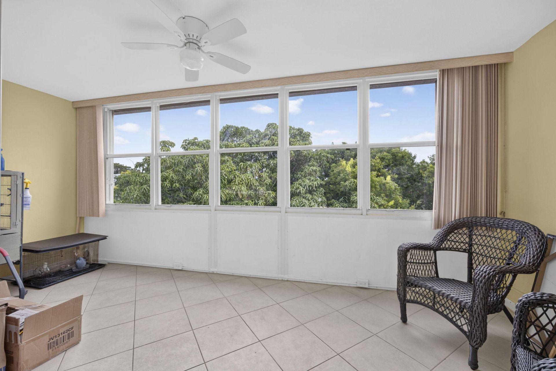456 Southampton C, West Palm Beach, FL 33417 Photo
