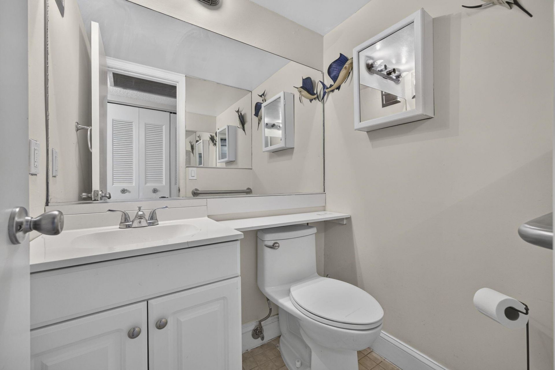 456 Southampton C, West Palm Beach, FL 33417 Photo