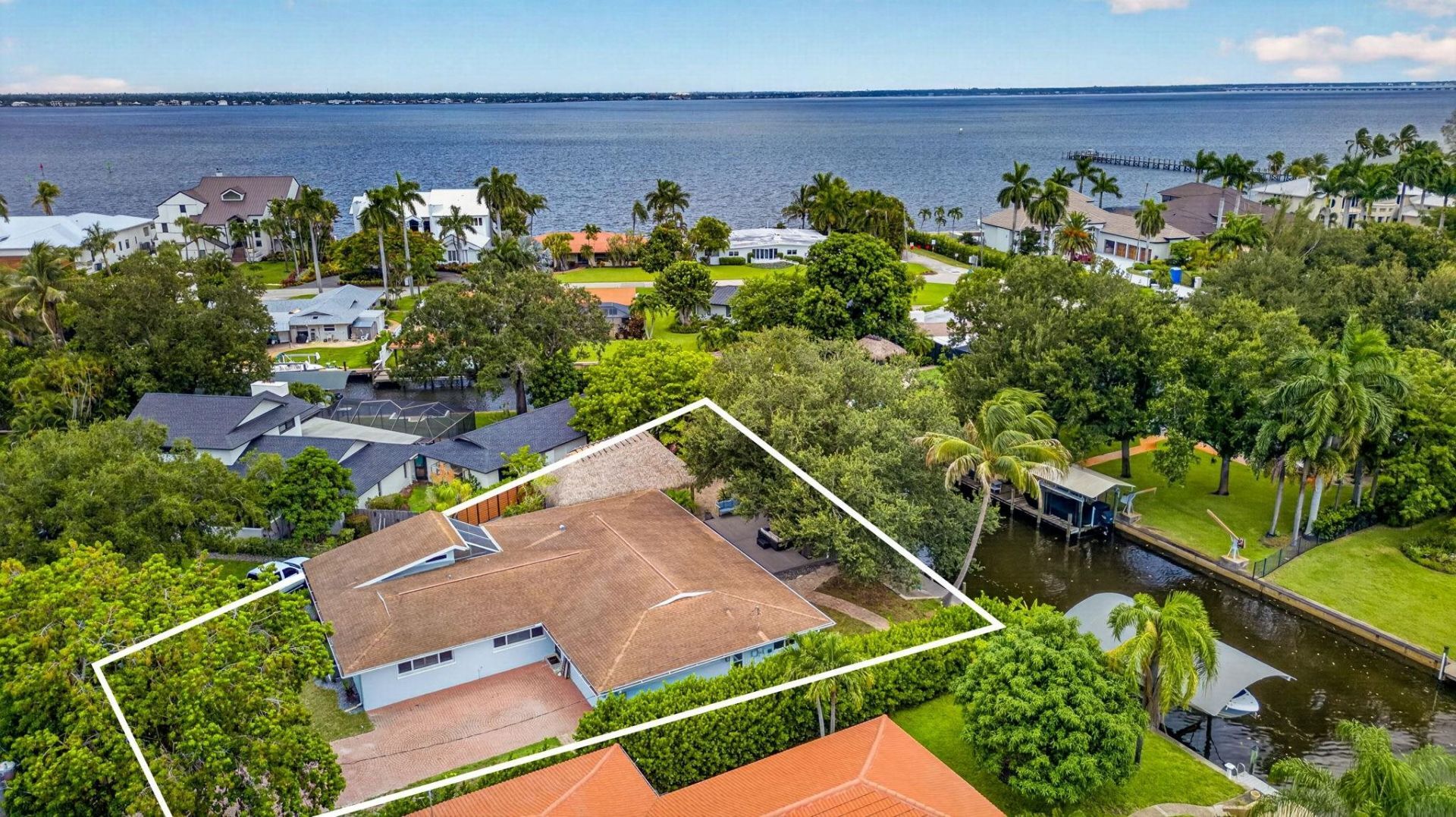 625 Sunnyside Ct, Fort Myers, FL 33919 Photo