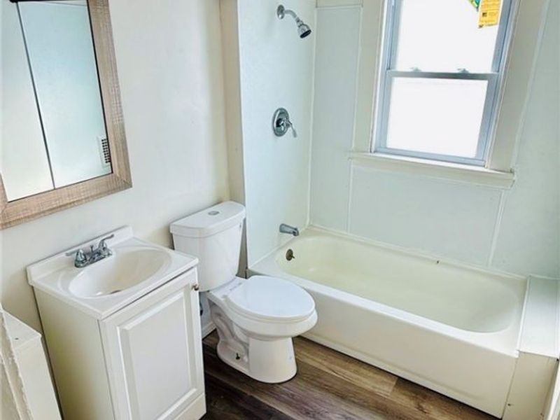1088 E 141st Street, Cleveland, OH 44110 Photo 4