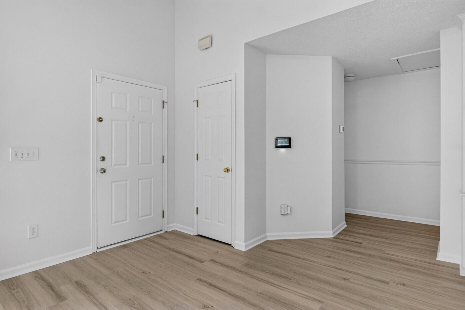 2412 Stingray Boulevard Photo 10