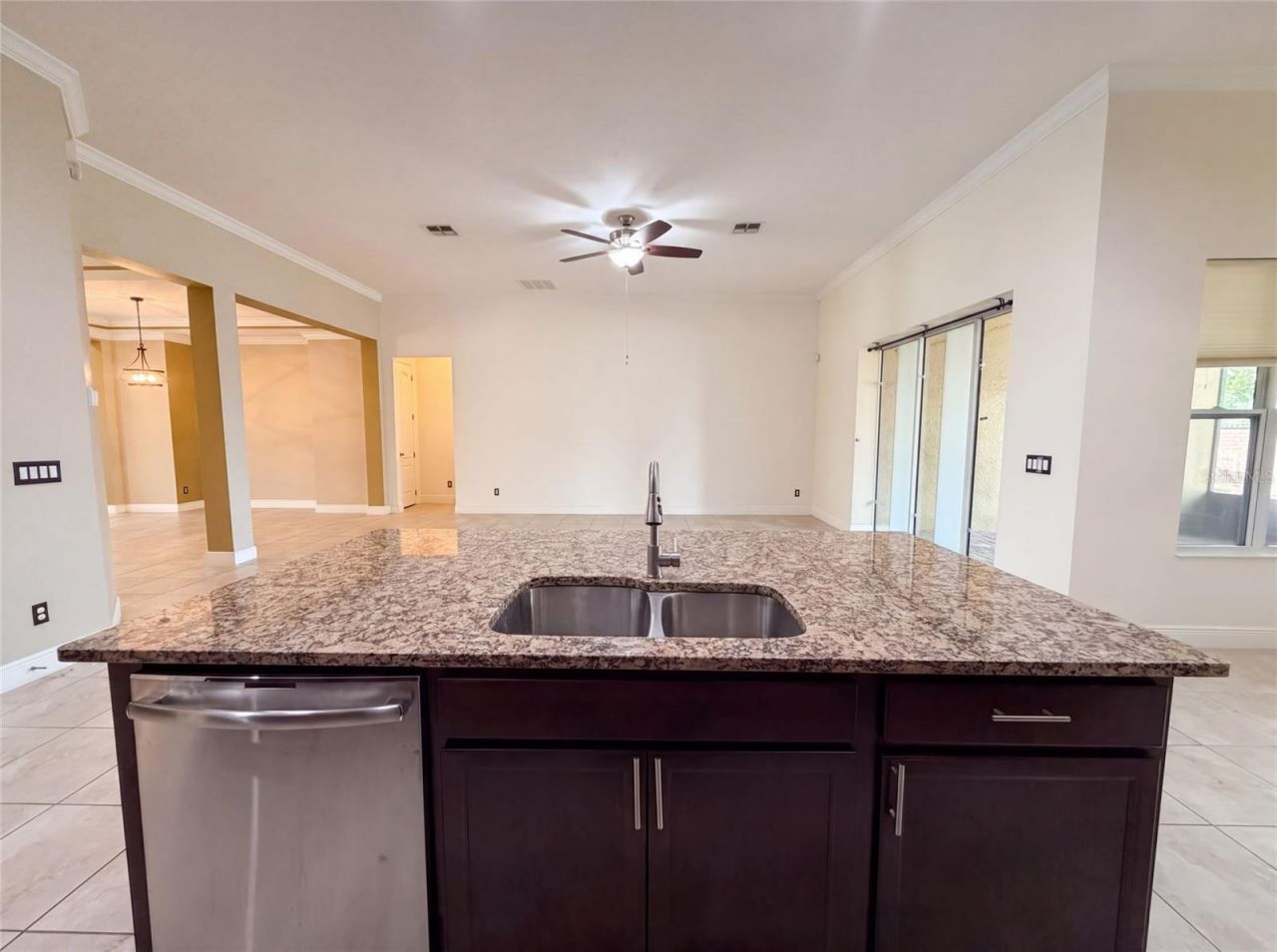 918 Blackthorn Drive, Apopka, FL 32703 Photo
