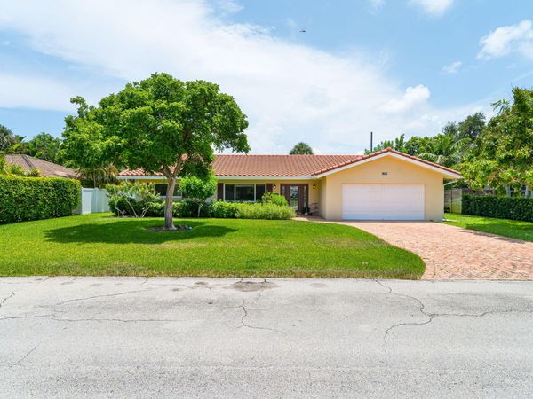 1000 NW 5TH Street, Boca Raton, FL 33486