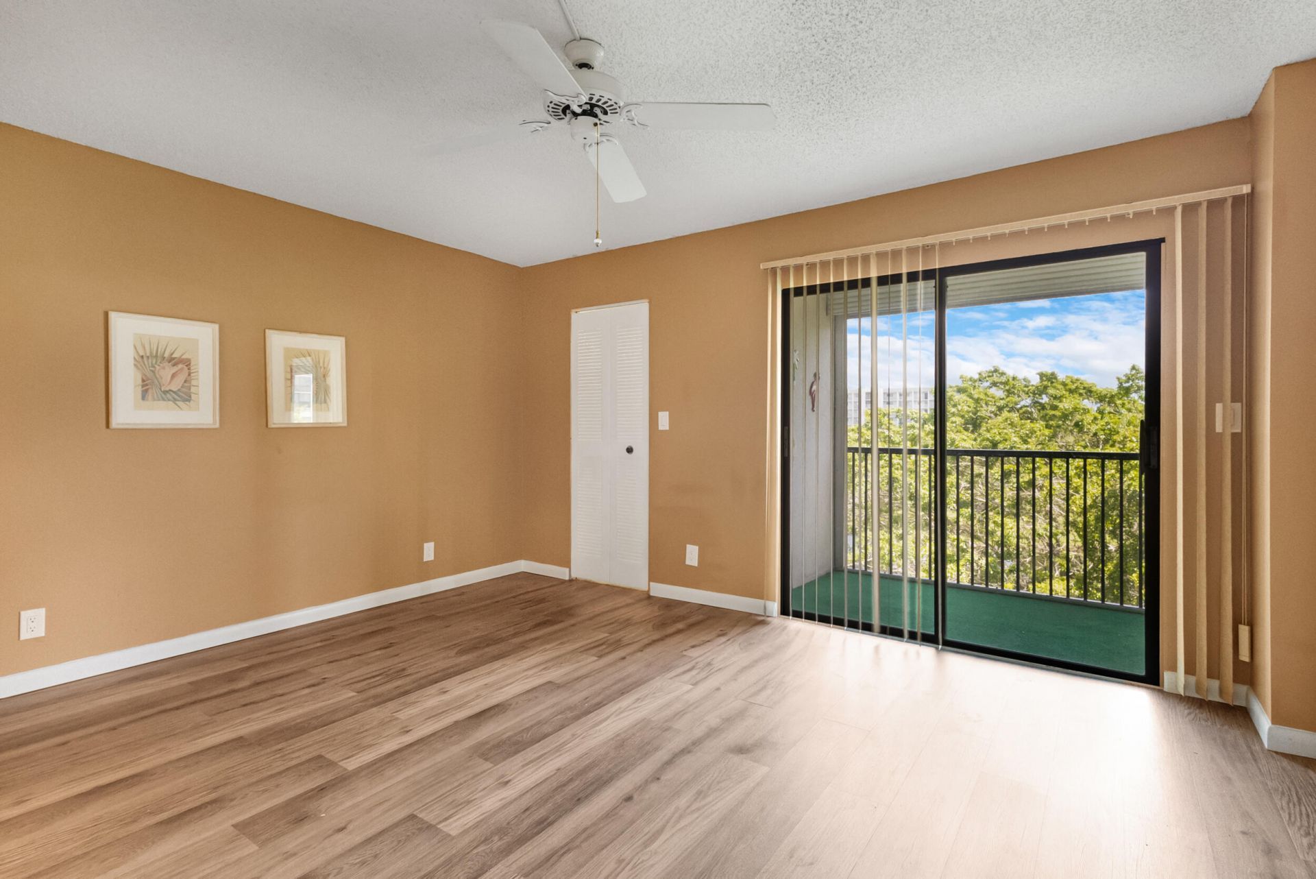 2209 S Cypress Bend Drive, Unit 507, Pompano Beach, FL 33069 Photo